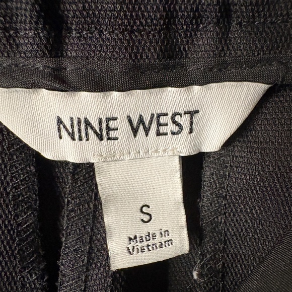 Nine West Black Shorts - Picture 4 of 4